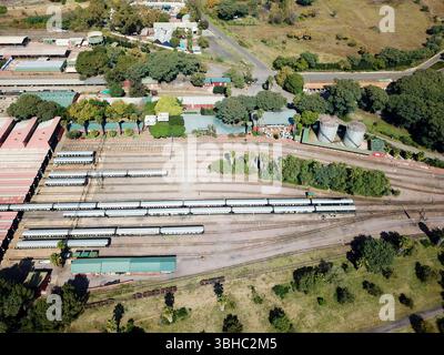Vue aérienne de la gare ferroviaire de Rovos dans Capital Park à Pretoria Tshwane Afrique du Sud le train de luxe Rovos Rail voyageant entre Cape Town et Pretor Banque D'Images
