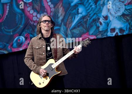Sänger Myles Kennedy am dritten Tag BEI Rock im Park Rip 2025 am Nürnberger Zeppelinfeld. DAS Festival findet seit 1993 als Parallelveranstaltung zum Event Rock am Ring statt. Nürnberg, 08.06.2025 Bayern Deutschland *** chanteur Myles Kennedy le troisième jour de Rock im Park Rip 2025 à Nurembergs Zeppelinfeld le festival a lieu depuis 1993 comme un événement parallèle à Rock am Ring Nuremberg, 08 06 2025 Bavière Allemagne Copyright : xDwixAnoraganingrumx Banque D'Images