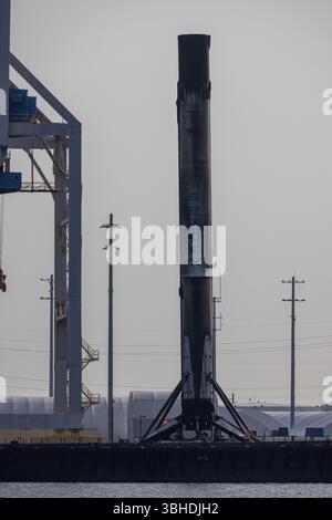 Port Canaveral, États-Unis. 09 juin 2025. 9 juin 2025 SpaceX Falcon 9 le booster de premier étage B-1085-8 arrive du lancement de SXM-10 sur ASOG Un manque de drones gravitas à Port Canaveral, comté de Brevard, Floride, États-Unis. (Photo de Scott Schilke/SipaUSA) crédit : Sipa USA/Alamy Live News Banque D'Images
