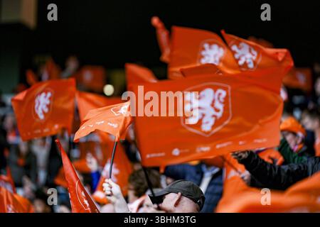 Groningen, pays-Bas. 10 juin 2025. GRONINGEN, 10-06-2025, Euroborg Stadium, European Qualifiers Football, saison 2024/2025. Match entre les pays-Bas et Malte . Fans des pays-Bas crédit : Pro Shots/Alamy Live News Banque D'Images