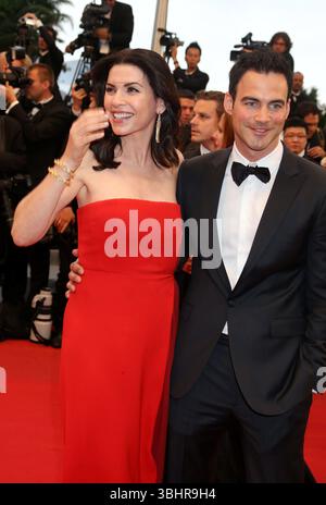 Julianna Margulies et son mari Keith Lieberthal lors de la première de 'Cosmopolis' au Festival de Cannes - 25 mai 2012 Banque D'Images