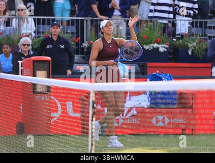 11 juin 2025 ; Championnats HSBC, Queen's Club, West Kensington, Londres, Angleterre : HSBC Womens Championships Queens Club, jour 3 ; Madison Keys (États-Unis) célèbre sa victoire après avoir battu Anastasia Zakharova Banque D'Images