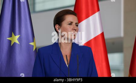 Berlin, Allemagne, 11 juin 2025 : Conférence de presse du chancelier Friedrich Merz (GER) le premier ministre du Royaume du Danemark, mette Frederiksen (DNK). Klaus KROENERT crédit : Klaus KROENERT/Alamy Live News Banque D'Images