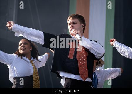 Trondheim, Norvège. 07 juin 2025. Le chanteur norvégien Ramon donne un concert en direct lors du festival de musique norvégien Neon Festival 2025 à Trondheim. Banque D'Images
