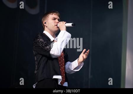 Trondheim, Norvège. 07 juin 2025. Le chanteur norvégien Ramon donne un concert en direct lors du festival de musique norvégien Neon Festival 2025 à Trondheim. Banque D'Images