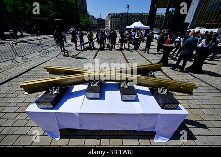 Prague, République tchèque. 12 juin 2025. Cérémonie d'ouverture de la construction du Musée de la ligne de tramway dans la partie supérieure de la place Venceslas de Prague le 12 juin 2025, pour ramener les lignes de tramway dans sa partie supérieure où elles fonctionnaient dans le passé, pour reconstruire le site et réparer les voies dans les rues adjacentes. Crédit : Roman Vondrous/CTK photo/Alamy Live News Banque D'Images