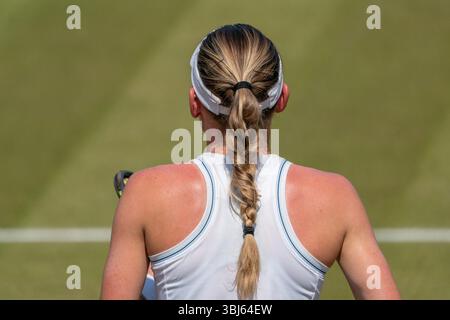 ROSMALEN, PAYS-BAS - 13 JUIN : Ekaterina Alexandrova, de Russie, lors des Championnats Libema Open Grass court 2025 à Autotron le 13 juin 2025 à Rosmalen, pays-Bas. (Photo de Marleen Fouchier/Orange Pictures) Banque D'Images