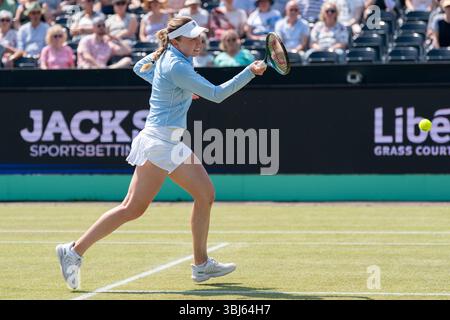 ROSMALEN, PAYS-BAS - 13 JUIN : Ekaterina Alexandrova, de Russie, lors des Championnats Libema Open Grass court 2025 à Autotron le 13 juin 2025 à Rosmalen, pays-Bas. (Photo de Marleen Fouchier/Orange Pictures) Banque D'Images