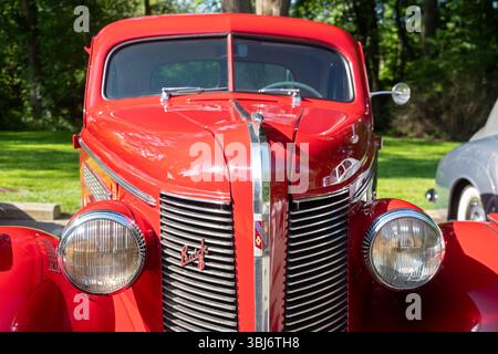 Grosse pointe Shores, Michigan - le coupé sport Century 66S 1937 de Buick était exposé lors de l'avant-première médiatique du salon annuel de l'auto Eyes on Design. Banque D'Images