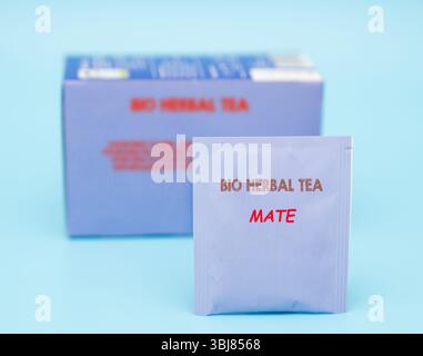 Thé maté. Énergisant, riche en antioxydants, soutient mental Focus le thé Mate est une boisson traditionnelle sud-américaine connue pour ses effets énergisants et sa capacité à soutenir la concentration mentale. Banque D'Images