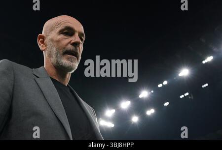 Milan, Italie. 13 novembre 2022. Foto Spada/LaPresse 13 novembre 2022 - Milano, Italia - sport, calcio - Milan vs Fiorentina Campionato Italiano di calcio Serie A TIM 2022/2023 - Stadio San Siro. Nella foto : Stefano Pioli (a.c. Milan) ;13 novembre 2022 Milan, Italie - sport, calcio - Milan vs Fiorentina - Championnat de football Serie A 2022/2023 - stade San Siro . Sur la photo : : Stefano Pioli (a.c. Milan) ; crédit : LaPresse/Alamy Live News Banque D'Images