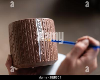 Détail de la poterie en cours de fabrication Banque D'Images