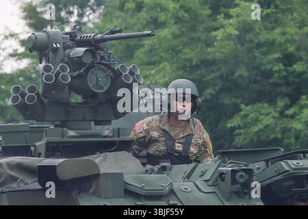 Le président Donald Trump a célébré son 79e anniversaire avec un défilé militaire à Washington DC, États-Unis, le 11 juin 2025. C'était aussi le jour du drapeau et le 250e anniversaire de l'armée américaine. (Photo de Robyn Stevens Brody/Sipa USA) Banque D'Images