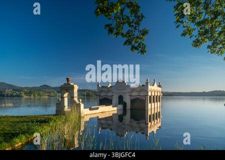 PESQUERA MARIMON BOATHOUSE LAC DE BANYOLES PLA DE L’ESTANY GIRONA CATALOGNE ESPAGNE Banque D'Images