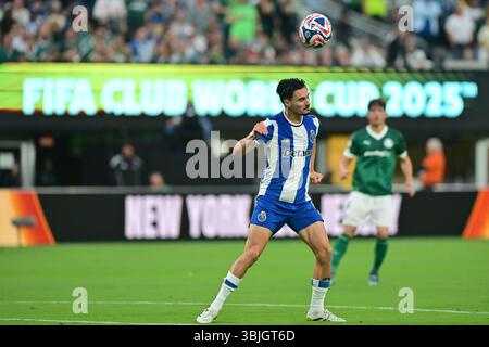 New York, États-Unis. 15 juin 2025. METLIFE STADIUM NEW JERSEY (NY), 06/15/2025 - COUPE DU MONDE DES CLUBS/PALMEIRAS X PORTO (POR) - le joueur Palmeiras, lors du match entre PALMEIRAS X PORTO (POR), valable pour le premier tour de la phase de groupes de la Coupe du monde des clubs FIFA 2025, tenue au Metlife Stadium, dans le NEW JERSEY, dans la nuit de ce dimanche 15. (Photo : Eduardo Carmim/photo Premium/SPP) 30930 (Eduardo Carmim, Eduardo Carmim/SPP) crédit : SPP Sport Press photo. /Alamy Live News Banque D'Images