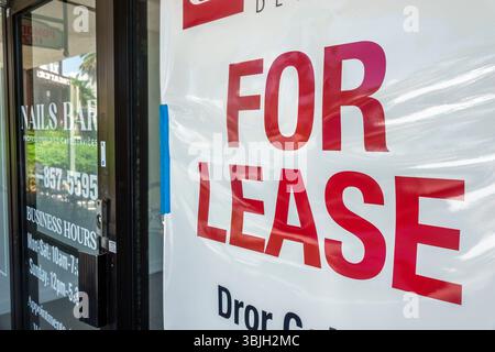 North Miami Beach Floride, centre commercial Intracoastal, centre commercial, Nails Bar Storefront, services professionnels de soins des ongles, porte vitrée de magasin, affaires Banque D'Images