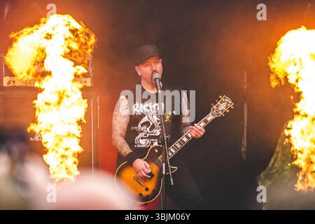 Gdansk, Pologne. 06 juin 2025. Le groupe de metalcore américain Hatebreed donne un concert live lors du festival de musique polonais Mystic Festival 2025 à Gdansk. Ici le guitariste Wayne Lozinak est vu en direct sur scène. Banque D'Images