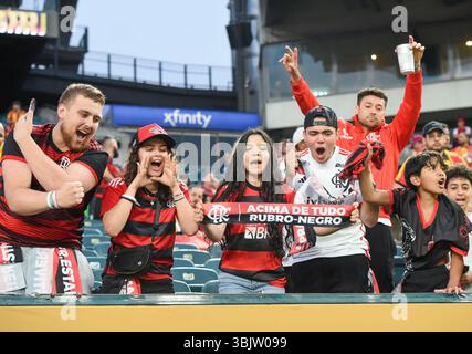 Philadelphie, Pennsylvanie, États-Unis. 16 juin 2025. Les fans de CR Flamengo célèbrent le match au Lincoln Financial Field à Philadelphie PA (crédit image : © Ricky Fitchett/ZUMA Press Wire) USAGE ÉDITORIAL SEULEMENT ! Non destiné à UN USAGE commercial ! Crédit : ZUMA Press, Inc/Alamy Live News Banque D'Images