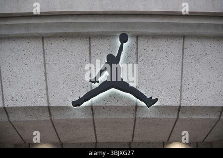 Shanghai, Chine-29 mars 2025 : logo de la marque Jordan Banque D'Images