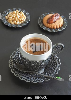 Fond de bonbons Ramadan. Biscuits de la fête islamique El Fitr Banque D'Images