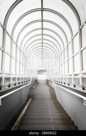 Couloir avec prise de vue en angle de la lumière du soupir Banque D'Images