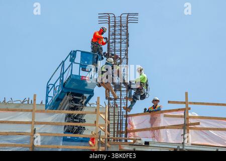 Detroit (Michigan) - construction de l'hôtel JW Marriott Detroit Water Square de 25 étages. Banque D'Images