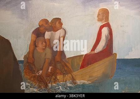 Basilique S. Eugenio, Rome, Italie. Fresque représentant Jésus sur un bateau avec des disciples pêchant dans la mer de Galilée Banque D'Images