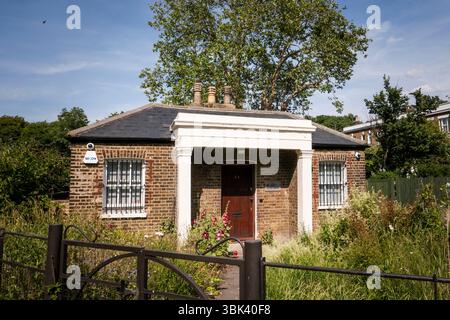 Vue sur Norwood Lodge à Brockwell Park dans le sud de Londres. Photo : SMP News Banque D'Images