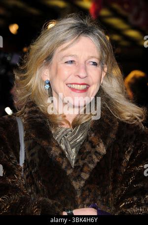 Deborah Moggach lors de la première mondiale de 'The Best Exotic Marigold Hotel' qui s'est tenue au Curzon Mayfair à Londres, le 7 février 2012 Banque D'Images