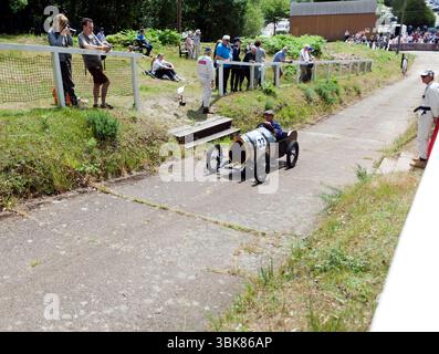 Un CycleKart basé sur un Early, avant-guerre, monoplace, Bugatti type 13 Brescia Sport-Racing, Brooklands Revived Festival of Motorsport Weybridge Banque D'Images