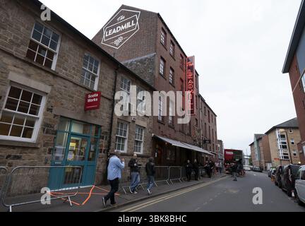 Dossier photo datée du 19/05/23 du moulin Leadmill à Sheffield. Le chanteur Miles Kane a déclaré que « la porte est toujours ouverte » pour Alex Turner d'Arctic Monkeys pour le concert final à Sheffield Music, The Leadmill. Kan devrait jouer le dernier concert du site le 27 juin, après que le Leadmill a annoncé qu'il devrait quitter ses locaux dans la ville du South Yorkshire après avoir perdu une longue bataille d'expulsion avec son propriétaire, Electric Group. Date d'émission : jeudi 19 juin 2025. Banque D'Images