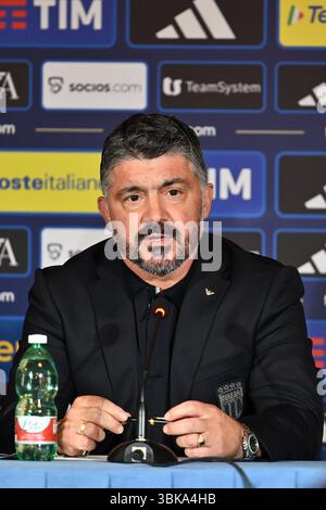 Gennaro Gattuso lors de la conférence de presse pour présenter le nouveau coach italien à l'Hôtel Parco dei Principi le 19 juin 2025 à Rome, Italie. Banque D'Images