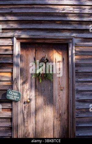 Une promenade dans le quartier historique Old Salem à Winston-Salem, Caroline du Nord Banque D'Images
