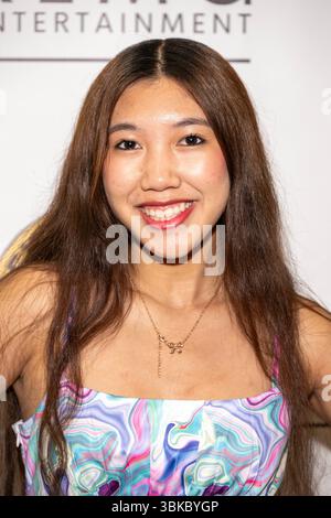 Los Angeles, États-Unis. 18 juin 2025. L'actrice Christina Gonzales assiste aux Key Elements PR et KEMG Entertainment présentent 2025 Retro Rollerskating et Backpack Drive au Moonlight Rollerway. (Photo de Eugene Powers/SOPA images/SIPA USA) crédit : SIPA USA/Alamy Live News Banque D'Images