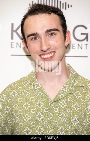 Los Angeles, États-Unis. 18 juin 2025. L'acteur Tyler Mazzei assiste aux Key Elements PR et KEMG Entertainment présentent 2025 Retro Rollerskating et Backpack Drive au Moonlight Rollerway. (Photo de Eugene Powers/SOPA images/SIPA USA) crédit : SIPA USA/Alamy Live News Banque D'Images