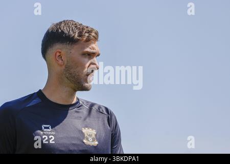 TERWOLDE , 20-06-2025 , Sportpark de Woldermarck , saison 2025 / 2026 , Néerlandais Eredivisie . Première formation Go Ahead Eagles, GA Eagles gardien de but Jari de Busser Banque D'Images
