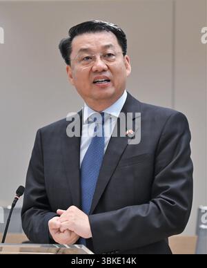 Milan, Italie CHINE 20 SCÉNARIOS ÉCONOMIQUES ET POLITIQUES nouvelles frontières pour les entreprises agroalimentaires entre l'Italie et la Chine. Événement avec les institutions Université SDA Bocconi sur la photo : Liu Kan Consul général de la République populaire de Chine à Milan Banque D'Images