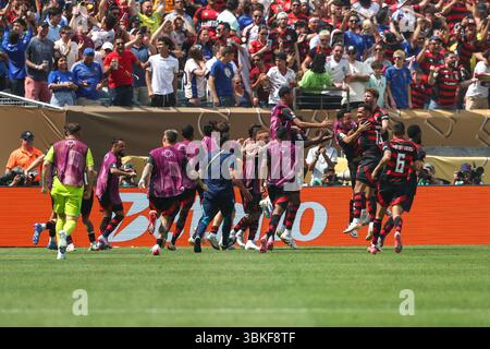 Philadelfia, États-Unis . 20 juin 2025. Danilo de Flamengo lors du match de la Coupe du monde des clubs de la FIFA entre Flamengo et Chelsea au Lincoln Financial Field à Philadelphie, aux États-Unis, vendredi 20. Crédit : Brazil photo Press/Alamy Live News Banque D'Images