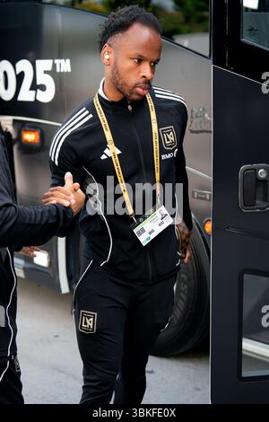 Nashville, Tennessee, États-Unis. 20 juin 2025. LAFC Jermey Ebobisse arrive pour son match de Coupe du monde des clubs de la FIFA à Nashville. (Crédit image : © Camden Hall/ZUMA Press Wire) USAGE ÉDITORIAL SEULEMENT ! Non destiné à UN USAGE commercial ! Banque D'Images