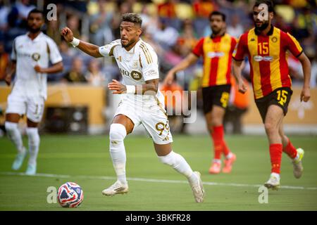 Nashville, Tennessee, États-Unis. 20 juin 2025. L'attaquant du LAFC DENIS BOUANGA (99 ans) gère le ballon contre espérance sportive de Tunisie pendant la première moitié de leur match de Coupe du monde des clubs de la FIFA. Tunis a gagné 1 :0. (Crédit image : © Camden Hall/ZUMA Press Wire) USAGE ÉDITORIAL SEULEMENT ! Non destiné à UN USAGE commercial ! Banque D'Images