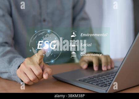 Stratégie d'investissement ESG en matière de durabilité des entreprises énergie renouvelable et protection de l'environnement. Banque D'Images