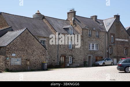 Bâtiments en pierre à Taden Bretagne Banque D'Images