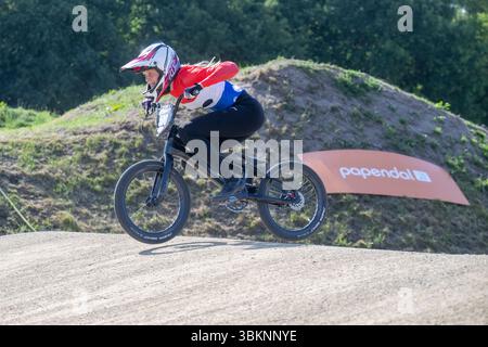 PAPENDAL, PAYS-BAS - 21 JUIN : 500 WISSING Michelle les pays-Bas lors de la Coupe du monde UCI BMX Racing 2025 au Centre Olympique BMX le 21 juin 2025 à Papendal, pays-Bas. (Photo de Edwin Blaauwbroek/Orange Pictures) Banque D'Images