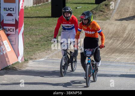 PAPENDAL, PAYS-BAS - 21 JUIN : 500 Jason Noordam, pays-Bas. , . Coupe du monde UCI BMX Racing au Centre Olympique BMX le 21 juin 2025 à Papendal, pays-Bas. (Photo de Edwin Blaauwbroek/Orange Pictures) crédit : Orange pics BV/Alamy Live News Banque D'Images
