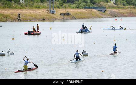 Racice, République tchèque. 22 juin 2025. Finale féminine du 5000 m catégorie C1 aux championnats d'Europe ECA de canoë Sprint et Paracanoe à Racice, République tchèque, le 22 juin 2025. Crédit : Jan Stastny/CTK photo/Alamy Live News Banque D'Images