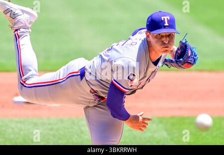 Pittsburgh, États-Unis. 22 juin 2025. Jack Leiter (35), lanceur des Texas Rangers, affronte les Pirates de Pittsburgh au PNC Park le dimanche 22 juin 2025 à Pittsburgh. Photo par Archie Carpenter/UPI crédit : UPI/Alamy Live News Banque D'Images