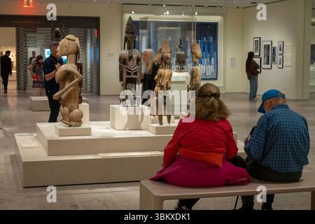 L'aile Michael C Rockefeller contient des artefacts d'Afrique, des Amériques anciennes et d'Océanie, 2025, Metropolitan Museum of Art, New York City, États-Unis Banque D'Images
