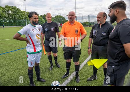 Bodington Football Hub, Leeds BEAP Charity Football match, University of, Bodington Football Hub, Otley Rd, Adel, Leeds LS16 8GY Banque D'Images