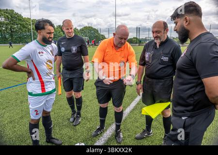 Bodington Football Hub, Leeds BEAP Charity Football match, University of, Bodington Football Hub, Otley Rd, Adel, Leeds LS16 8GY Banque D'Images