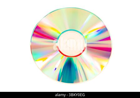 Vue aérienne d'un CD unique coloré sur fond blanc Banque D'Images